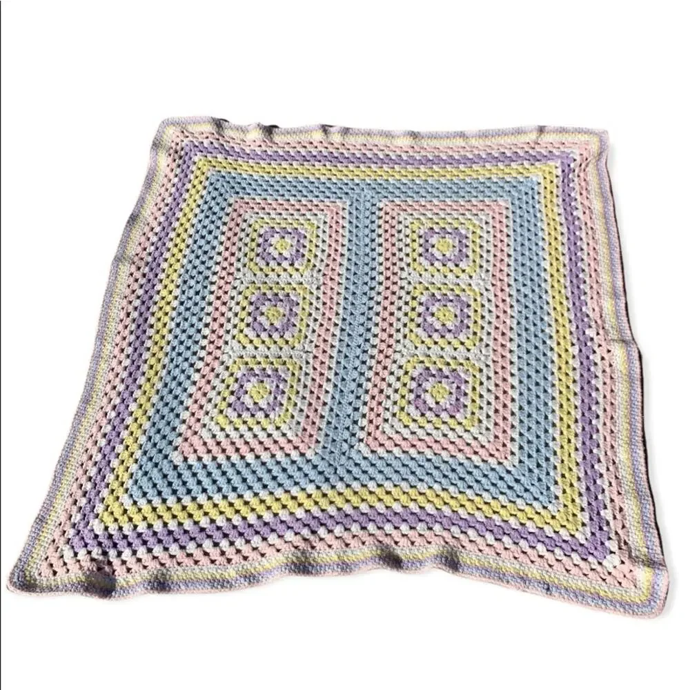 Handmade Vintage Grandma Square Crochet Knit Blanket